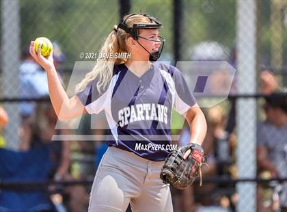 Thumbnail 1 in Pleasant Valley vs Waukee (Rick Doran Classic) photogallery.