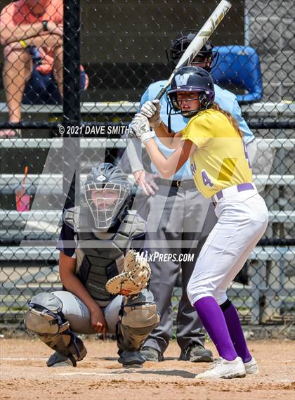 Thumbnail 1 in Pleasant Valley vs Waukee (Rick Doran Classic) photogallery.