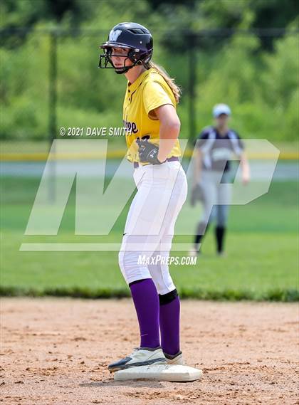 Thumbnail 1 in Pleasant Valley vs Waukee (Rick Doran Classic) photogallery.