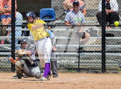 Thumbnail 3 in Pleasant Valley vs Waukee (Rick Doran Classic) photogallery.