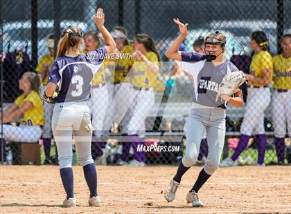 Thumbnail 2 in Pleasant Valley vs Waukee (Rick Doran Classic) photogallery.