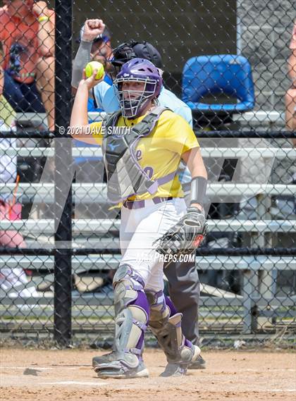 Thumbnail 1 in Pleasant Valley vs Waukee (Rick Doran Classic) photogallery.