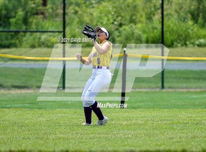 Thumbnail 2 in Pleasant Valley vs Waukee (Rick Doran Classic) photogallery.