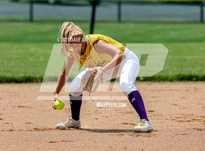 Thumbnail 1 in Pleasant Valley vs Waukee (Rick Doran Classic) photogallery.