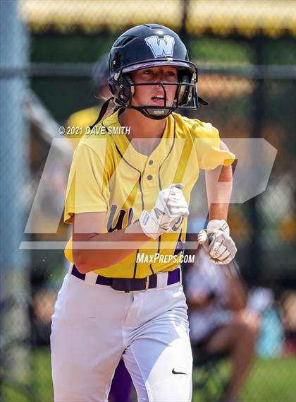 Thumbnail 1 in Pleasant Valley vs Waukee (Rick Doran Classic) photogallery.
