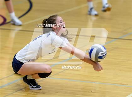 Thumbnail 2 in Amador @ Vista del Lago photogallery.