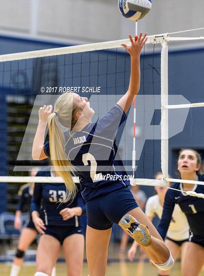 Thumbnail 3 in Amador @ Vista del Lago photogallery.