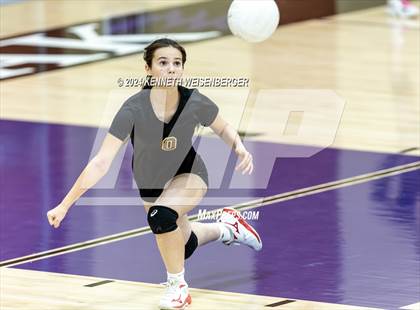 Thumbnail 2 in JV: Tulare Union vs Mission Oak photogallery.