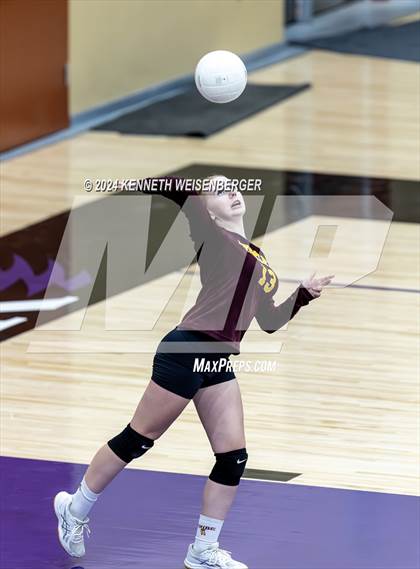 Thumbnail 1 in JV: Tulare Union vs Mission Oak photogallery.