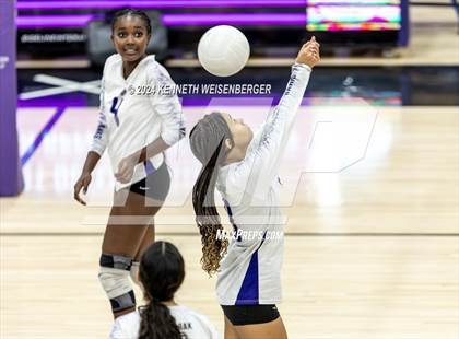 Thumbnail 2 in JV: Tulare Union vs Mission Oak photogallery.