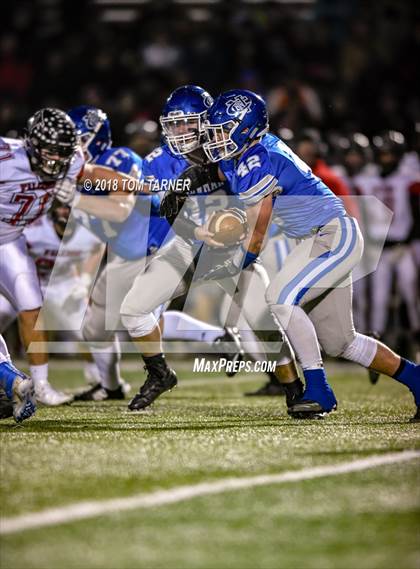 Thumbnail 2 in Newman Central Catholic vs. Gibson City-Melvin-Sibley (IHSA 2A Quarterfinal Playoff) photogallery.