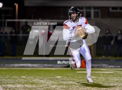 Thumbnail 2 in Newman Central Catholic vs. Gibson City-Melvin-Sibley (IHSA 2A Quarterfinal Playoff) photogallery.