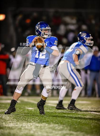 Thumbnail 3 in Newman Central Catholic vs. Gibson City-Melvin-Sibley (IHSA 2A Quarterfinal Playoff) photogallery.