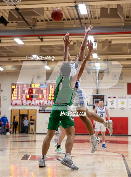 Thumbnail 2 in Warren vs. Fairland photogallery.