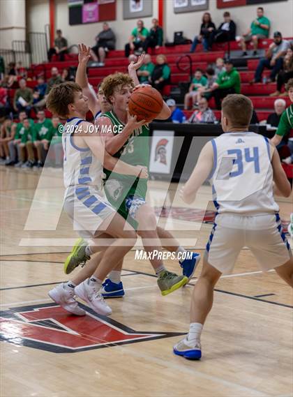 Thumbnail 1 in Warren vs. Fairland photogallery.