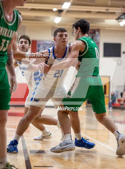 Thumbnail 2 in Warren vs. Fairland photogallery.