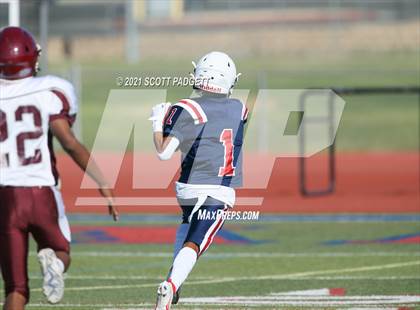 Thumbnail 2 in Great Oak @ Paloma Valley photogallery.