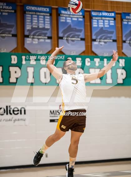 Thumbnail 1 in Mission Vista vs El Camion (CIF SDS D3 Championship) photogallery.