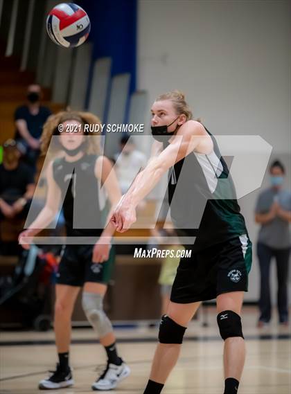 Thumbnail 2 in Mission Vista vs El Camion (CIF SDS D3 Championship) photogallery.