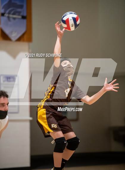 Thumbnail 2 in Mission Vista vs El Camion (CIF SDS D3 Championship) photogallery.