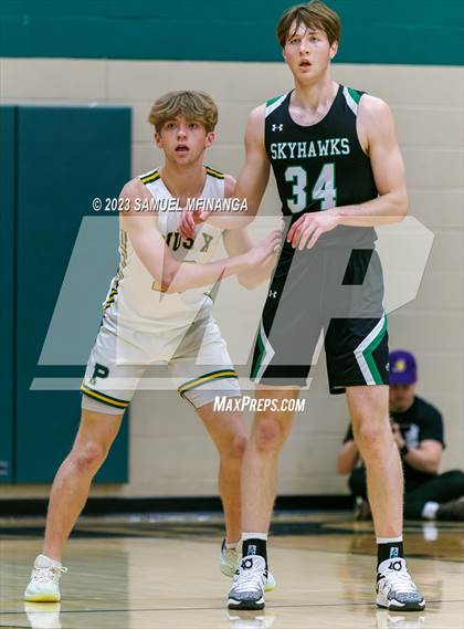 Thumbnail 2 in Skutt Catholic @ Pius X photogallery.