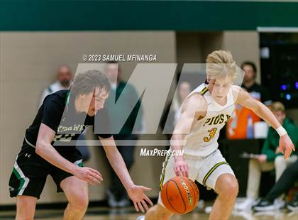 Thumbnail 3 in Skutt Catholic @ Pius X photogallery.