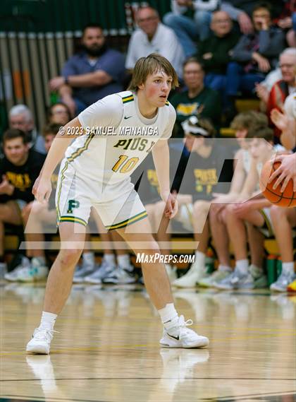 Thumbnail 1 in Skutt Catholic @ Pius X photogallery.