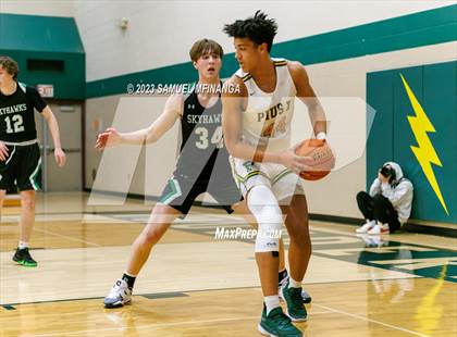 Thumbnail 2 in Skutt Catholic @ Pius X photogallery.