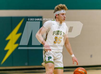 Thumbnail 3 in Skutt Catholic @ Pius X photogallery.
