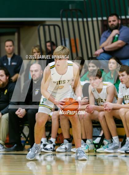 Thumbnail 3 in Skutt Catholic @ Pius X photogallery.