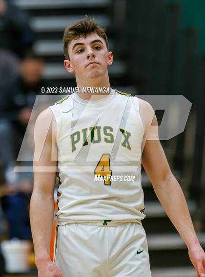 Thumbnail 3 in Skutt Catholic @ Pius X photogallery.