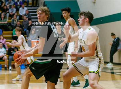 Thumbnail 2 in Skutt Catholic @ Pius X photogallery.
