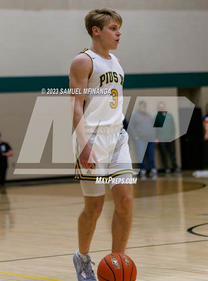 Thumbnail 3 in Skutt Catholic @ Pius X photogallery.