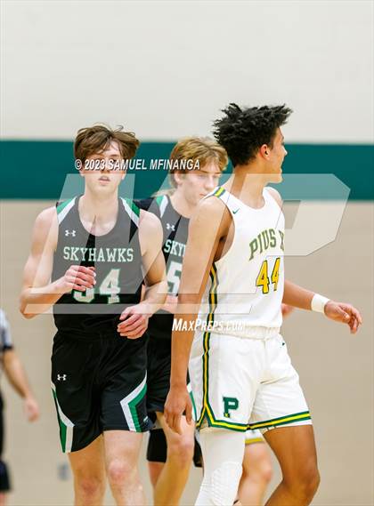 Thumbnail 1 in Skutt Catholic @ Pius X photogallery.