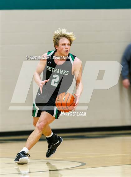 Thumbnail 2 in Skutt Catholic @ Pius X photogallery.