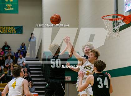 Thumbnail 3 in Skutt Catholic @ Pius X photogallery.