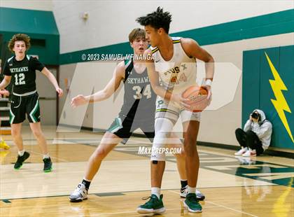 Thumbnail 3 in Skutt Catholic @ Pius X photogallery.
