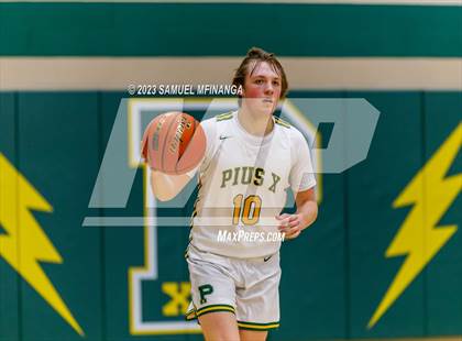 Thumbnail 2 in Skutt Catholic @ Pius X photogallery.
