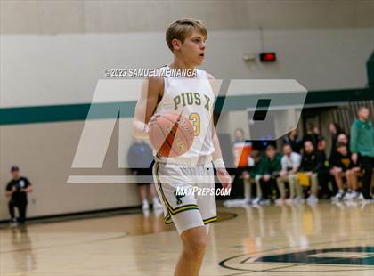 Thumbnail 3 in Skutt Catholic @ Pius X photogallery.