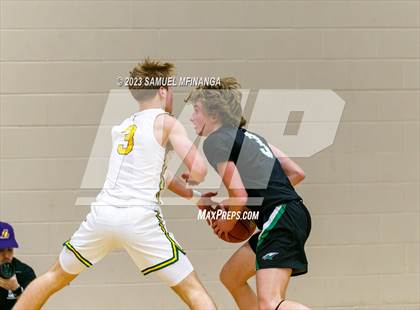 Thumbnail 2 in Skutt Catholic @ Pius X photogallery.