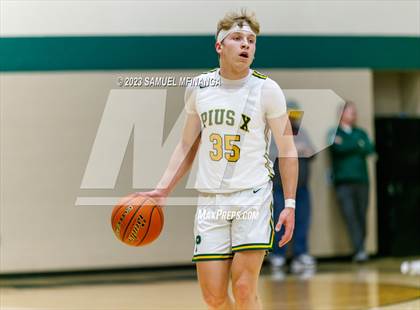Thumbnail 3 in Skutt Catholic @ Pius X photogallery.