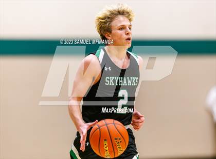 Thumbnail 2 in Skutt Catholic @ Pius X photogallery.
