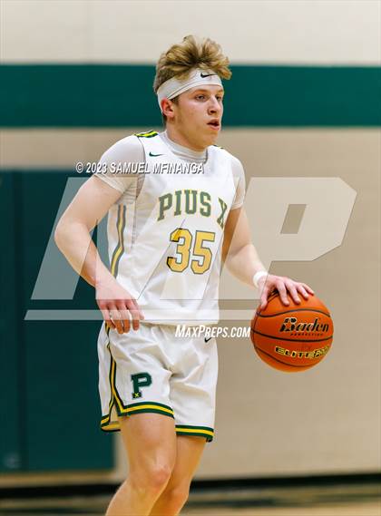 Thumbnail 2 in Skutt Catholic @ Pius X photogallery.