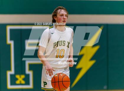 Thumbnail 2 in Skutt Catholic @ Pius X photogallery.