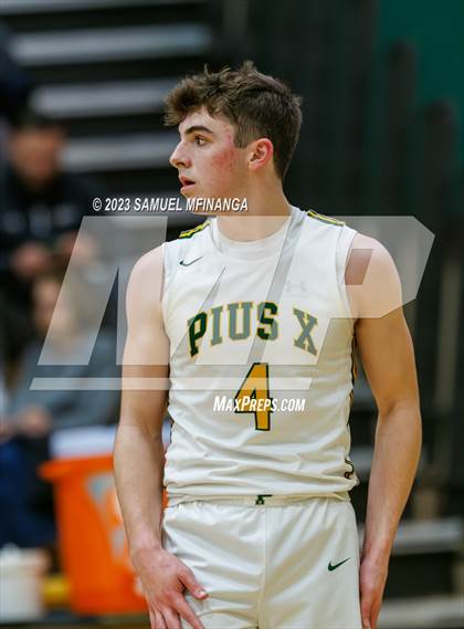 Thumbnail 3 in Skutt Catholic @ Pius X photogallery.