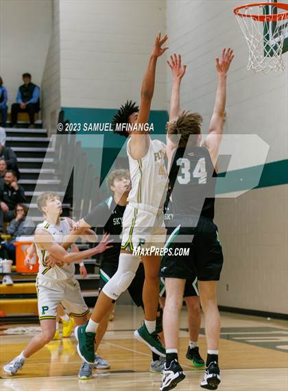 Thumbnail 2 in Skutt Catholic @ Pius X photogallery.