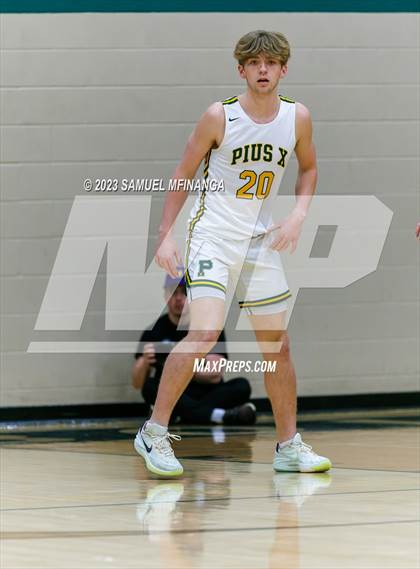 Thumbnail 1 in Skutt Catholic @ Pius X photogallery.