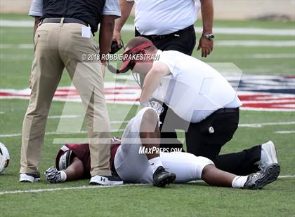 Thumbnail 2 in Washington vs. Horn Lake photogallery.