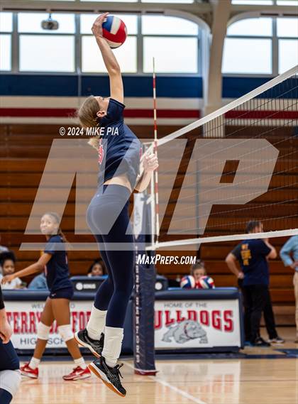 Thumbnail 2 in Cape Fear @ Terry Sanford photogallery.