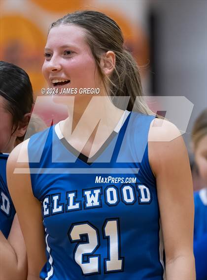 Thumbnail 2 in Ellwood City @ Neshannock photogallery.